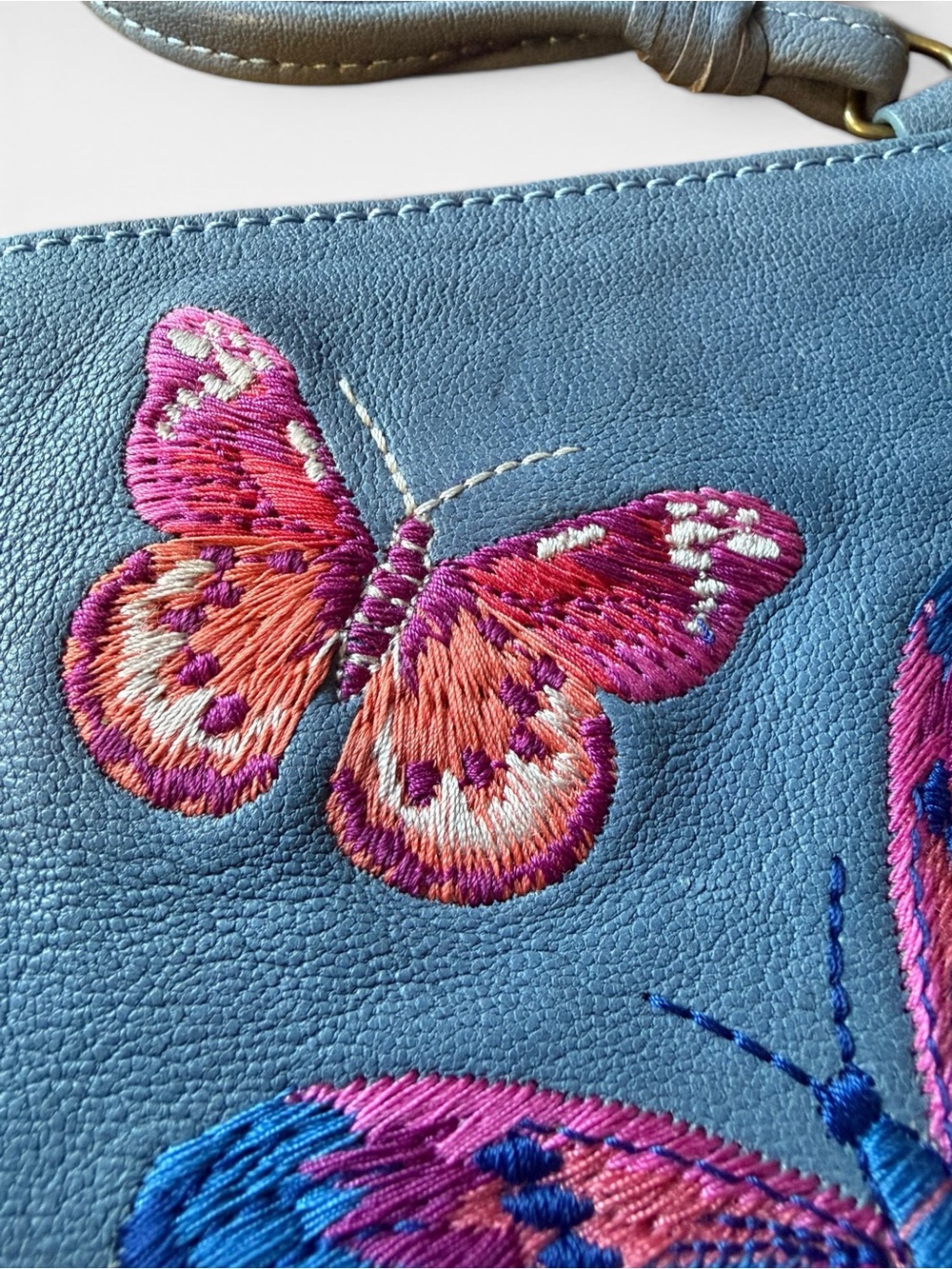 Johnny Was Gracie Whipstitch Italian Leather Cell Phone Pouch Crossbody Bag - Picture 5 of 13